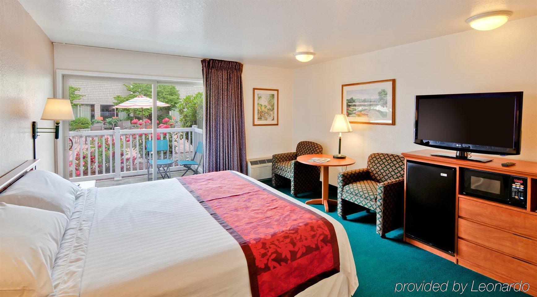 Windmill Inn Of Roseburg Exterior foto